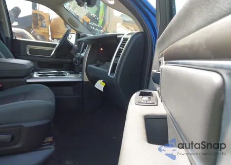 2016 Ram 1500 Big Horn z USA, uszkodzony, nr VIN 3C6RR7LT1GG194966